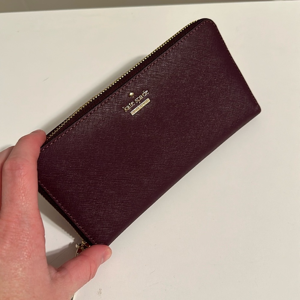 Kate Spade maroon wallet